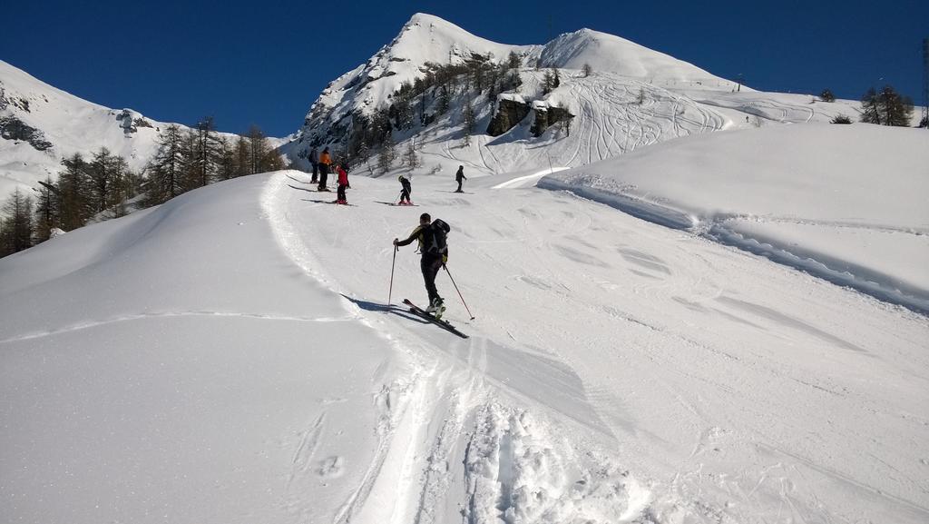 Le Coin Des Melezes - Nature & Trek - Camere In Baita Di Montagna Brusson Exteriér fotografie